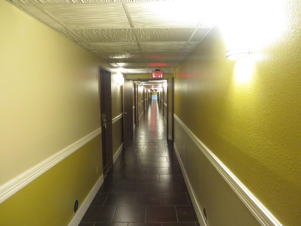 Riverside Suites North Mankato Bagian luar foto