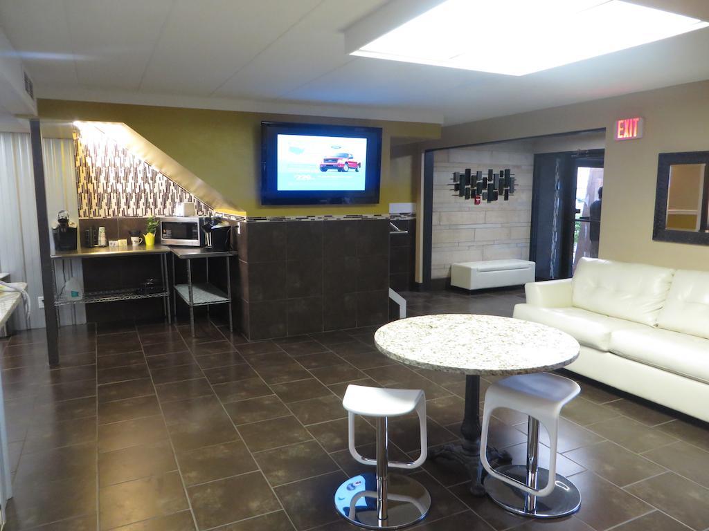 Riverside Suites North Mankato Bagian luar foto