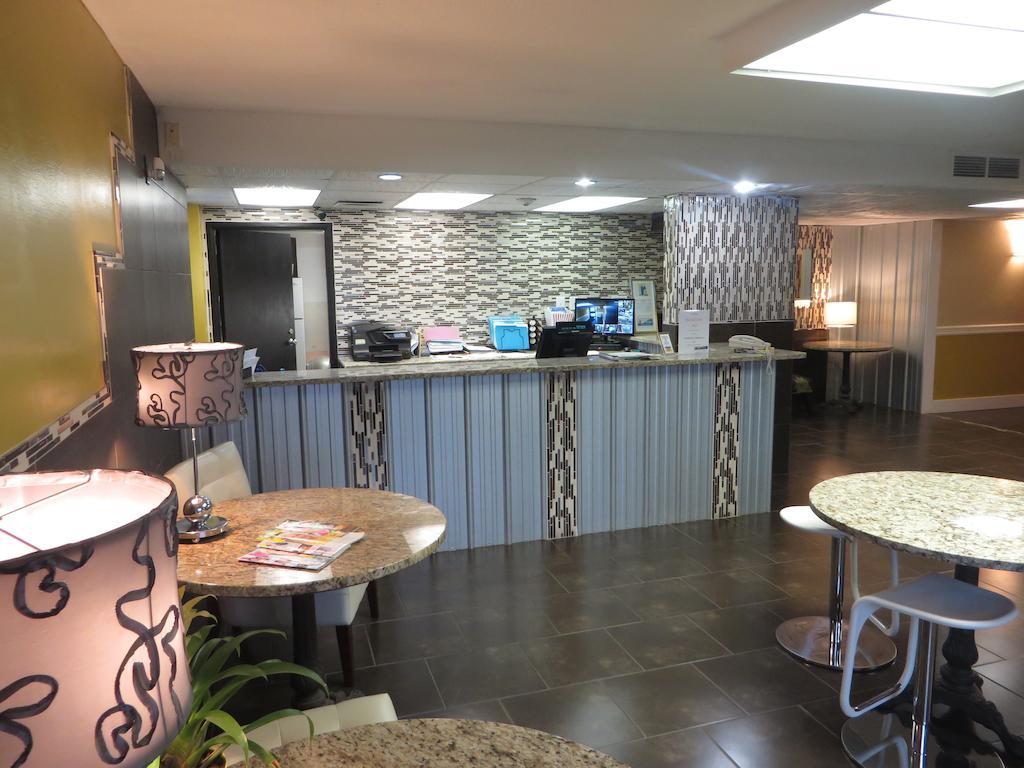Riverside Suites North Mankato Bagian luar foto